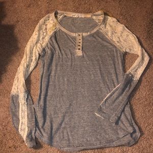Long sleeve shirt